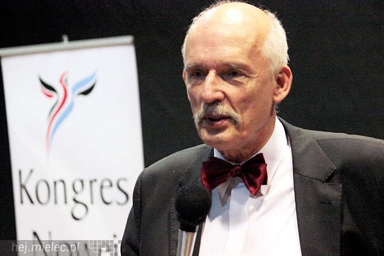 Janusz Korwin-Mikke ponownie w Mielcu. Na spotkanie przyszło kilkuset młodych mielczan