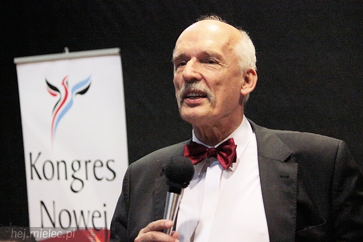 Janusz Korwin-Mikke ponownie w Mielcu. Na spotkanie przyszło kilkuset młodych mielczan