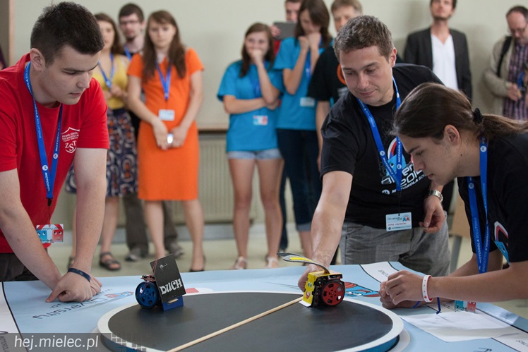 Jak ZST wygrało w walce robotów? Na czym polegała ta rywalizacja?