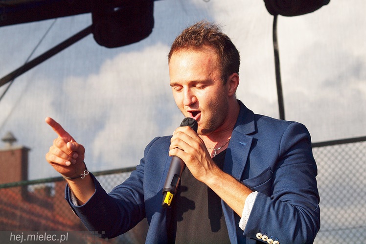 Za nami Dni Przecławia 2014, drugi dzień zabawy to przede wszystkim energiczny koncert zespołu Wanda i Banda.