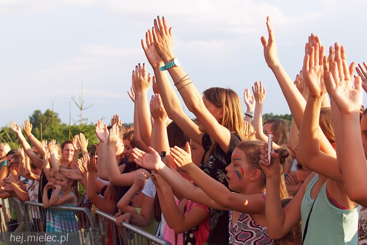 Za nami Dni Przecławia 2014, drugi dzień zabawy to przede wszystkim energiczny koncert zespołu Wanda i Banda.