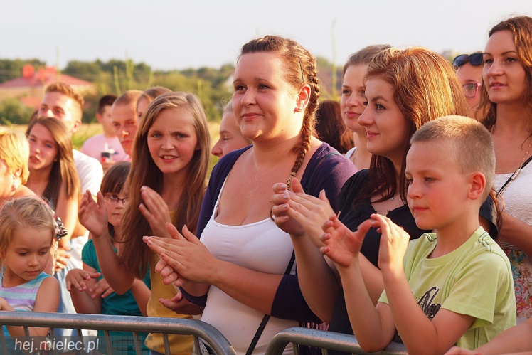 Za nami Dni Przecławia 2014, drugi dzień zabawy to przede wszystkim energiczny koncert zespołu Wanda i Banda.