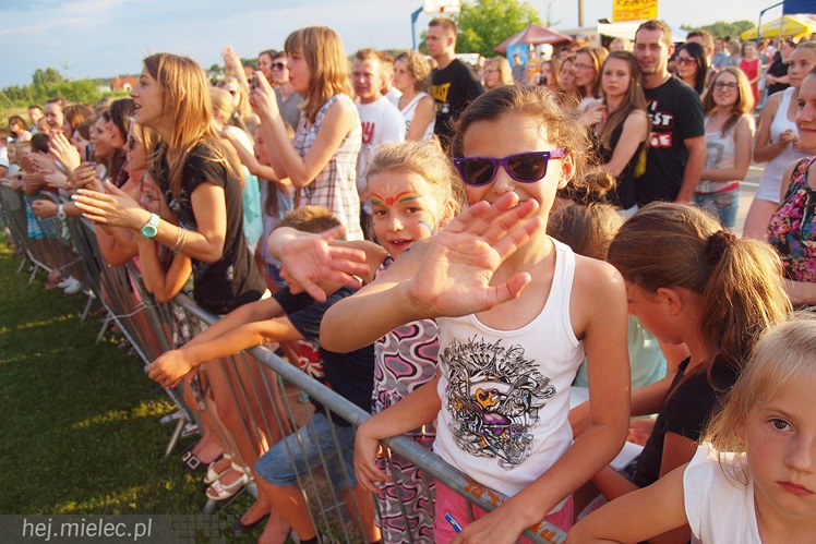 Za nami Dni Przecławia 2014, drugi dzień zabawy to przede wszystkim energiczny koncert zespołu Wanda i Banda.