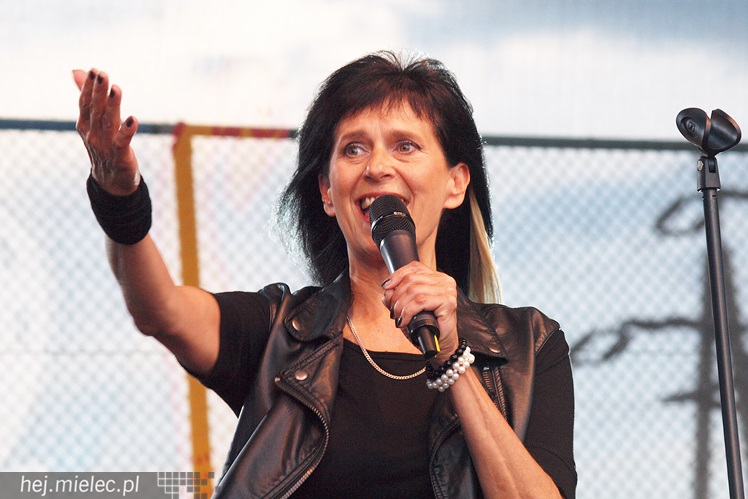 Za nami Dni Przecławia 2014, drugi dzień zabawy to przede wszystkim energiczny koncert zespołu Wanda i Banda.