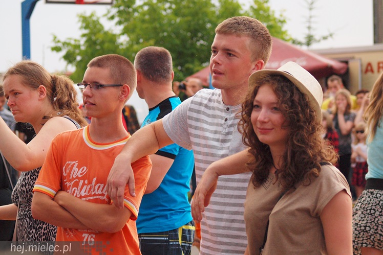 Za nami Dni Przecławia 2014, drugi dzień zabawy to przede wszystkim energiczny koncert zespołu Wanda i Banda.