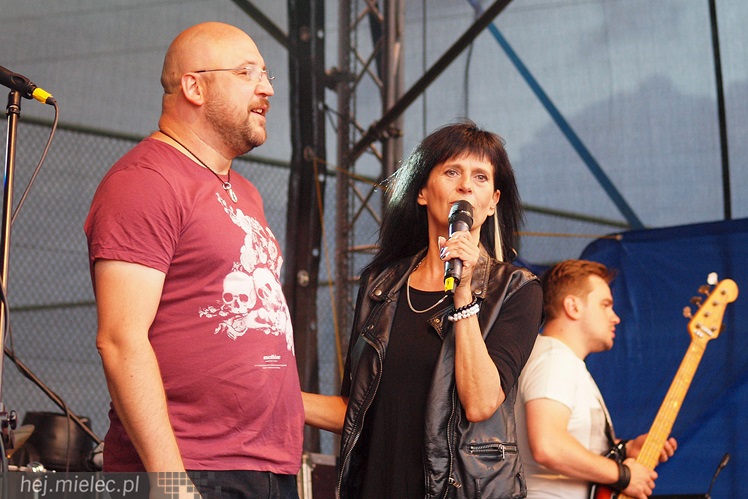 Za nami Dni Przecławia 2014, drugi dzień zabawy to przede wszystkim energiczny koncert zespołu Wanda i Banda.