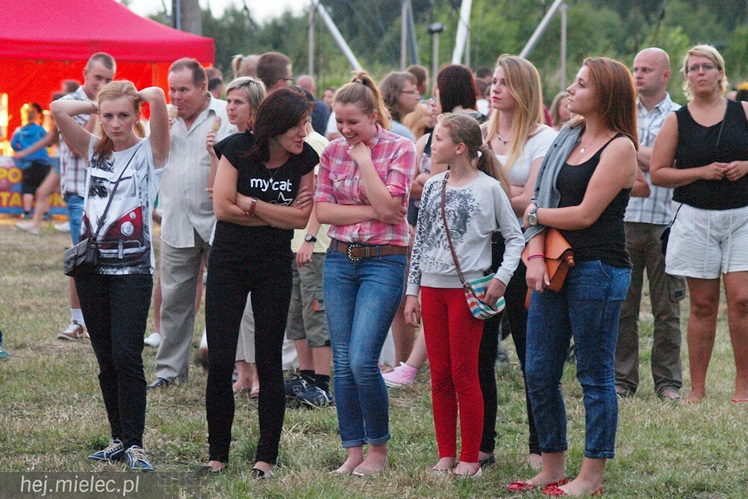 Za nami Dni Przecławia 2014, drugi dzień zabawy to przede wszystkim energiczny koncert zespołu Wanda i Banda.
