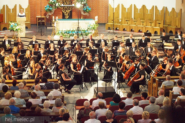 Symfonia dla kilkusetosobowej widowni, czyli koncert numer 2 Festiwalu