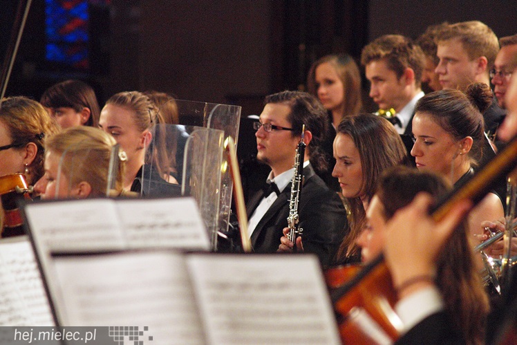 Symfonia dla kilkusetosobowej widowni, czyli koncert numer 2 Festiwalu