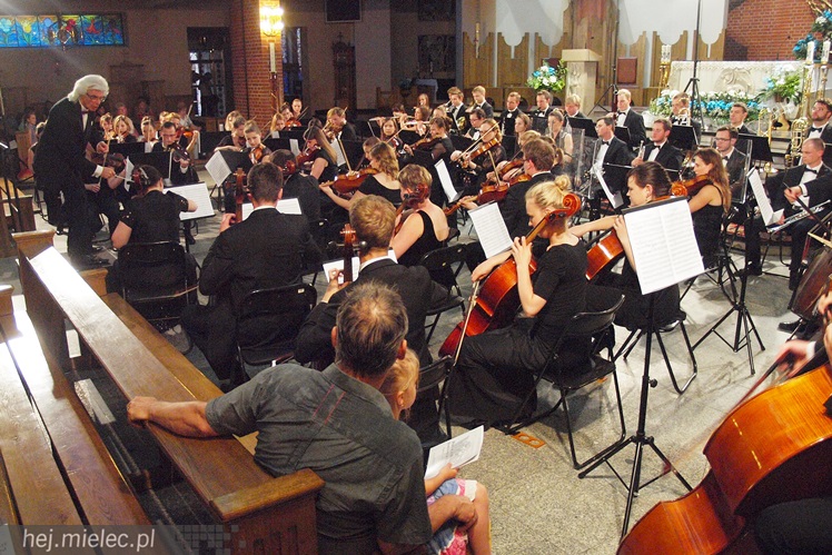 Symfonia dla kilkusetosobowej widowni, czyli koncert numer 2 Festiwalu