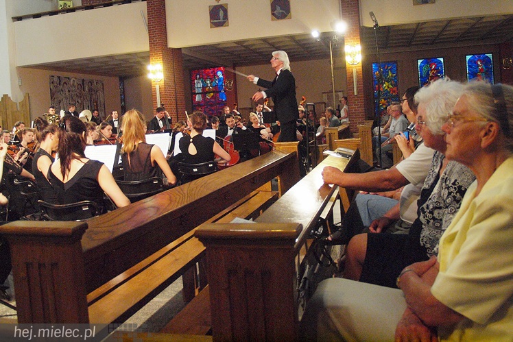 Symfonia dla kilkusetosobowej widowni, czyli koncert numer 2 Festiwalu