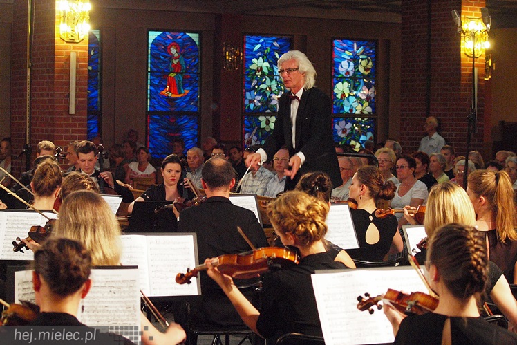 Symfonia dla kilkusetosobowej widowni, czyli koncert numer 2 Festiwalu