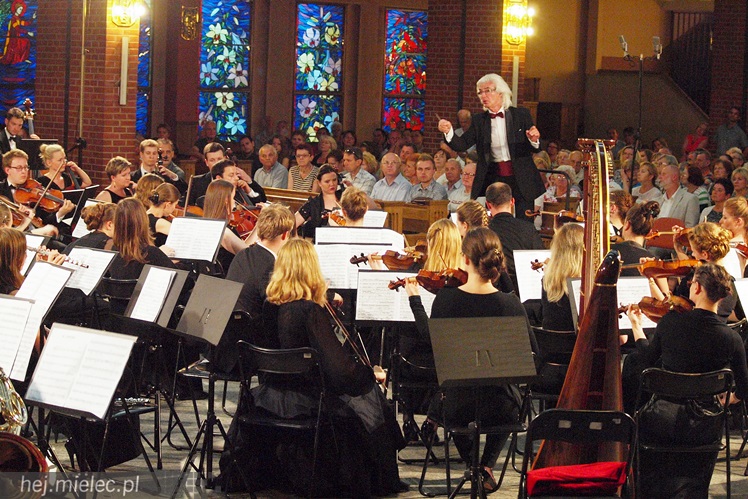 Symfonia dla kilkusetosobowej widowni, czyli koncert numer 2 Festiwalu