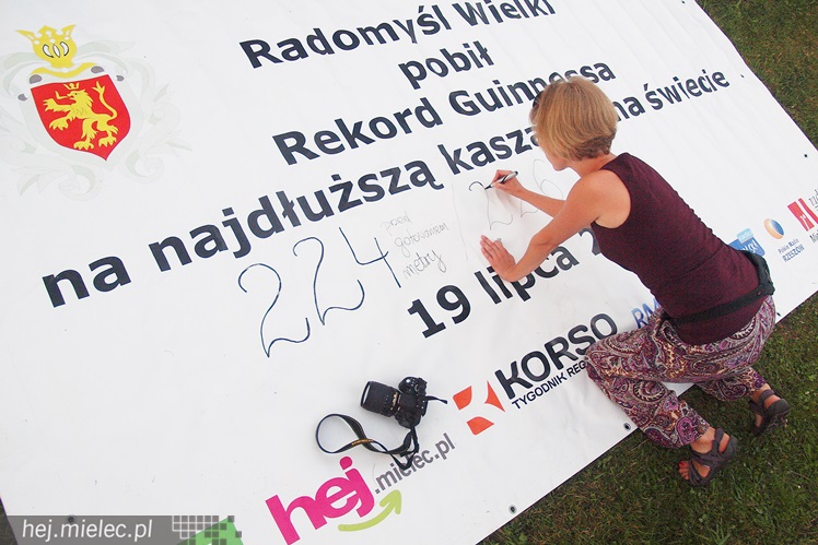 Radomyśl Wielki wpisze się do Światowej Księgi Rekordów Guinessa! Najdłuższa kaszanka!