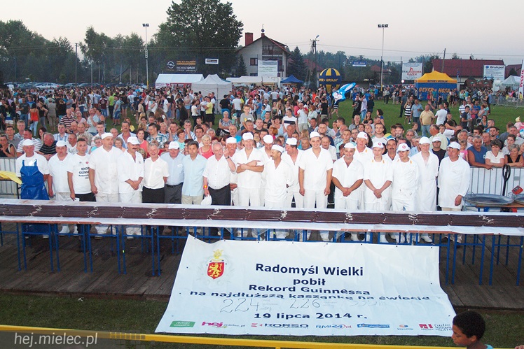 Radomyśl Wielki wpisze się do Światowej Księgi Rekordów Guinessa! Najdłuższa kaszanka!