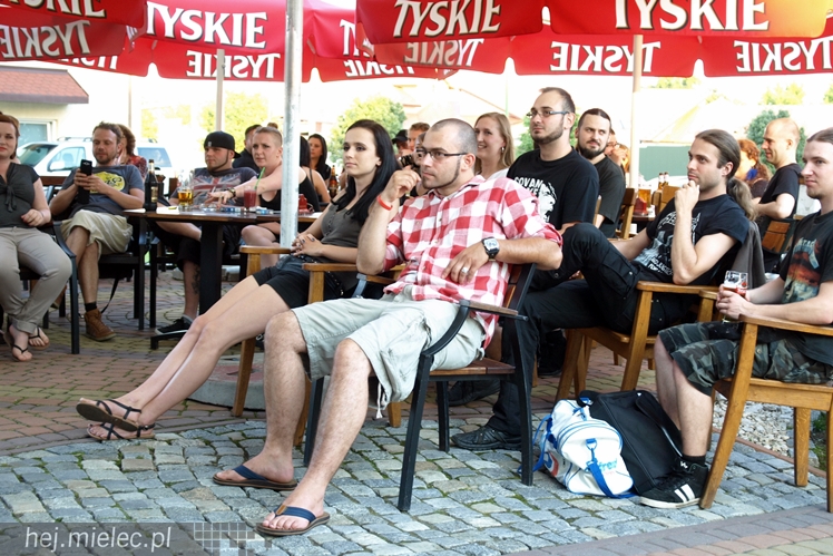  Koncert Krzysztofa Grzebieniaka. Muzyka żeglarska rozbrzmiała w Mielcu