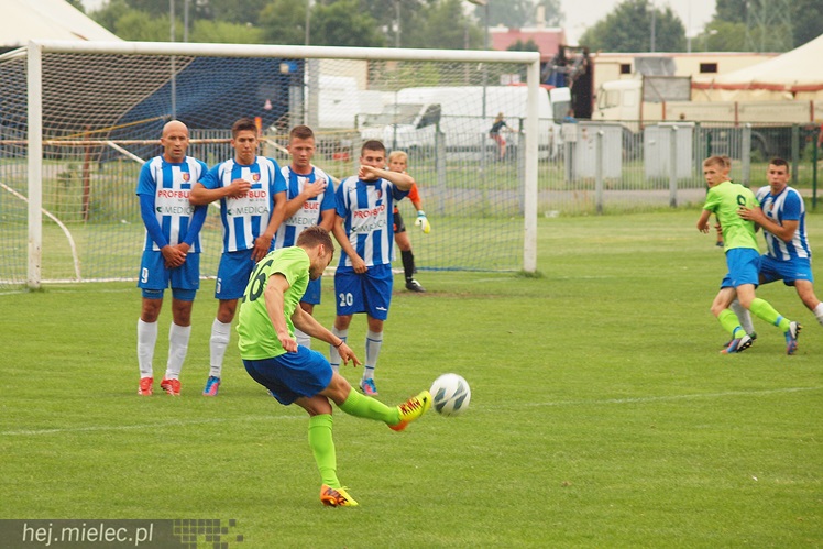 8:0 Stali Mielec w sparingu z Karpatami Krosno