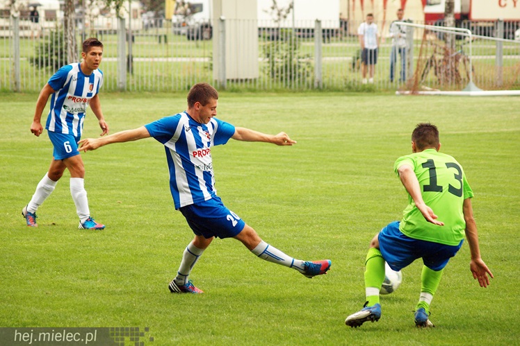 8:0 Stali Mielec w sparingu z Karpatami Krosno