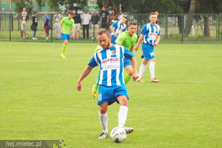8:0 Stali Mielec w sparingu z Karpatami Krosno