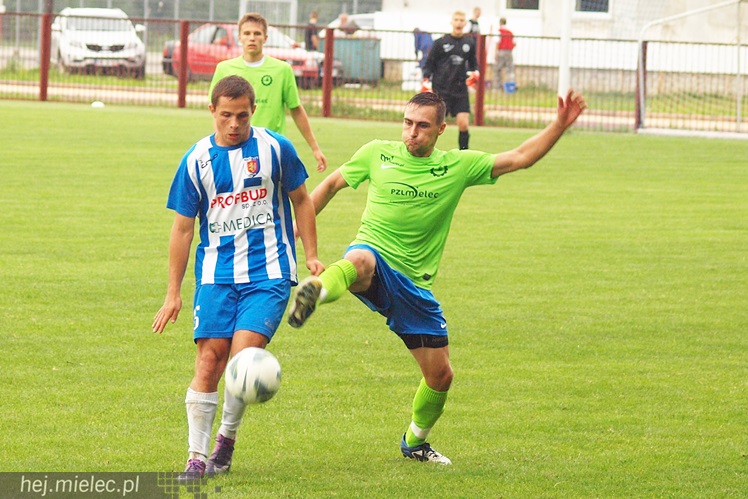 8:0 Stali Mielec w sparingu z Karpatami Krosno