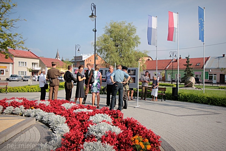 Przecław: 70 sekund na 70 rocznicę Powstania Warszawskiego
