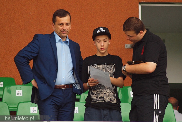 Nową 2 ligę Stal zaczęła od samobója. Później była seria baboli
