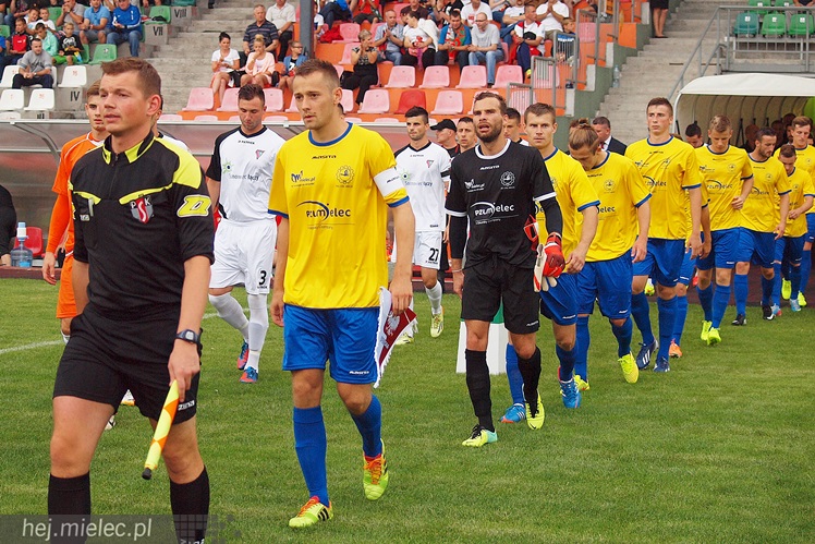 Nową 2 ligę Stal zaczęła od samobója. Później była seria baboli