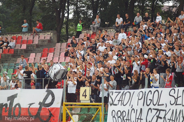Nową 2 ligę Stal zaczęła od samobója. Później była seria baboli