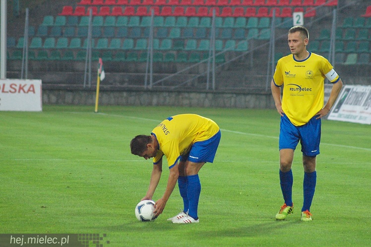 Nową 2 ligę Stal zaczęła od samobója. Później była seria baboli