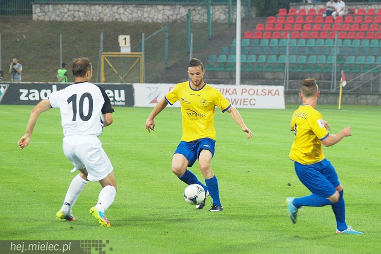 Nową 2 ligę Stal zaczęła od samobója. Później była seria baboli