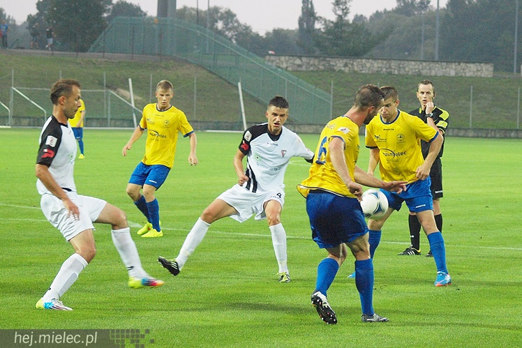 Nową 2 ligę Stal zaczęła od samobója. Później była seria baboli
