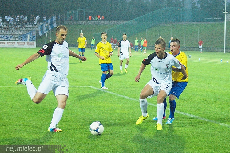 Nową 2 ligę Stal zaczęła od samobója. Później była seria baboli