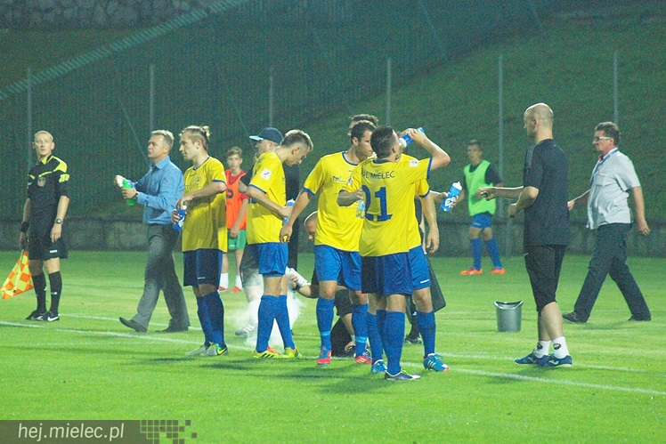 Nową 2 ligę Stal zaczęła od samobója. Później była seria baboli