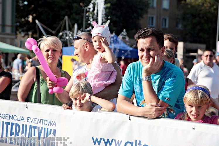 Piknik Rodzinny ?Grunt to rodzinka? CZĘŚĆ 1 ? ?Rodzinny labirynt?