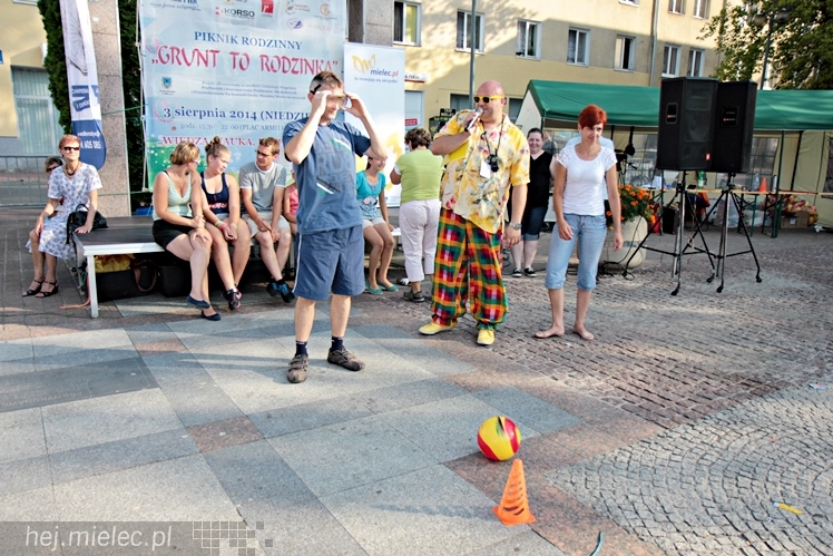 Piknik Rodzinny ?Grunt to rodzinka? CZĘŚĆ 1 ? ?Rodzinny labirynt?