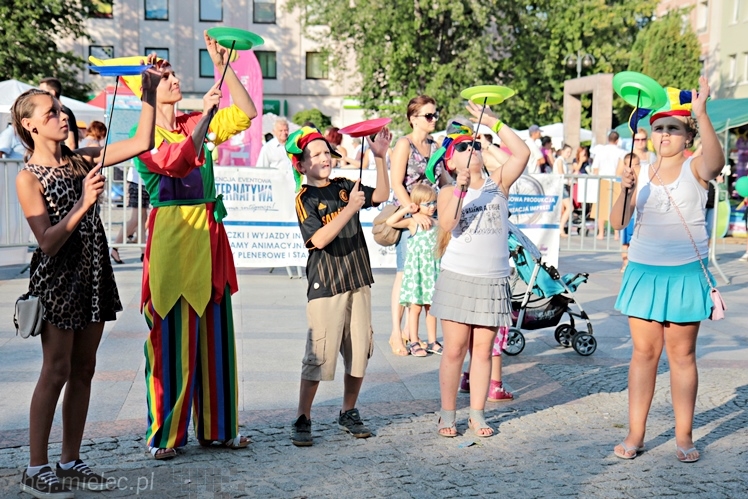 Piknik Rodzinny ?Grunt to rodzinka? CZĘŚĆ 1 ? ?Rodzinny labirynt?