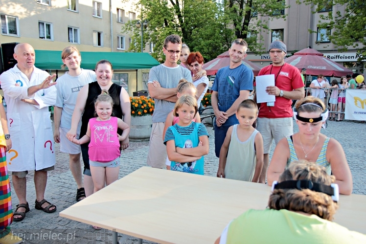 Piknik Rodzinny ?Grunt to rodzinka? CZĘŚĆ 1 ? ?Rodzinny labirynt?