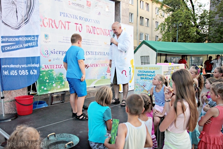 Piknik Rodzinny ?Grunt to rodzinka? CZĘŚĆ 1 ? ?Rodzinny labirynt?