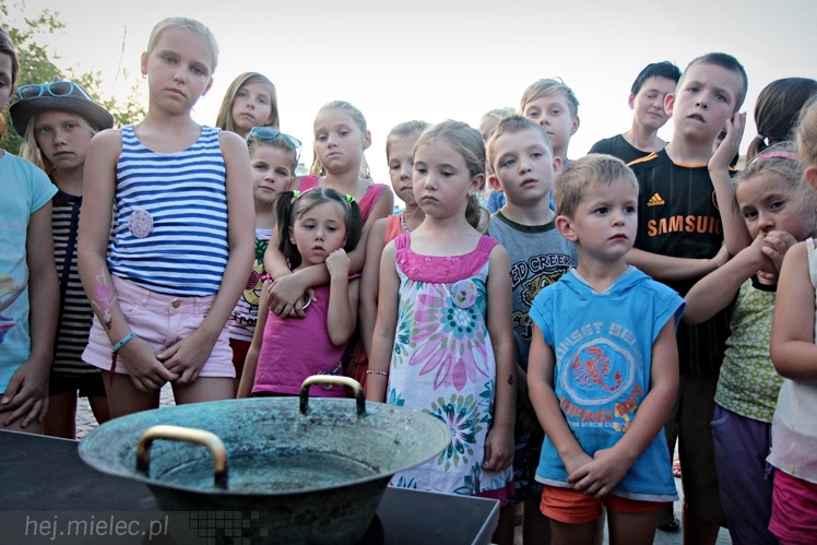 Piknik Rodzinny ?Grunt to rodzinka? CZĘŚĆ 1 ? ?Rodzinny labirynt?