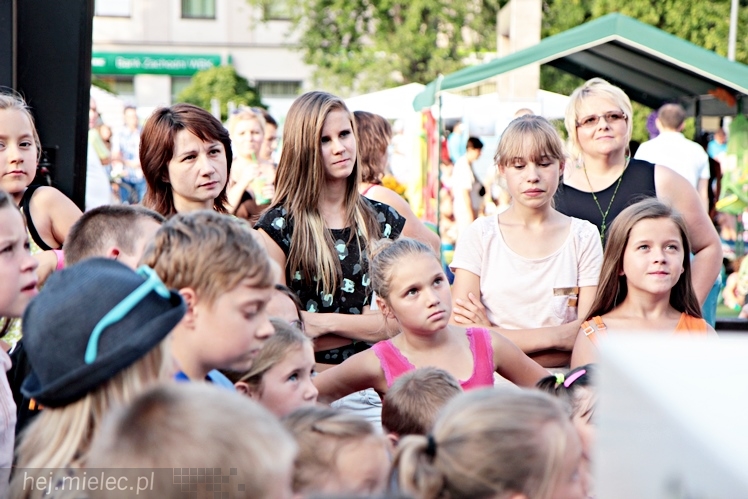 Piknik Rodzinny ?Grunt to rodzinka? CZĘŚĆ 1 ? ?Rodzinny labirynt?