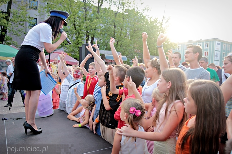 Piknik Rodzinny ?Grunt to rodzinka? CZĘŚĆ 1 ? ?Rodzinny labirynt?