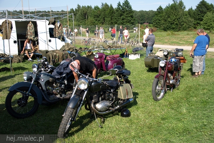 V Zlot Historyczno-Militarny w Bliźnie: odbicie poligonu, pokazy i turnieje