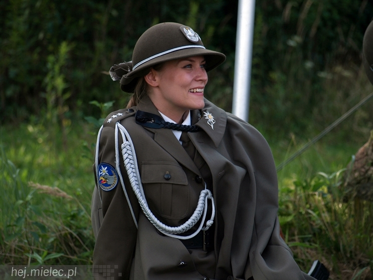 V Zlot Historyczno-Militarny w Bliźnie: odbicie poligonu, pokazy i turnieje