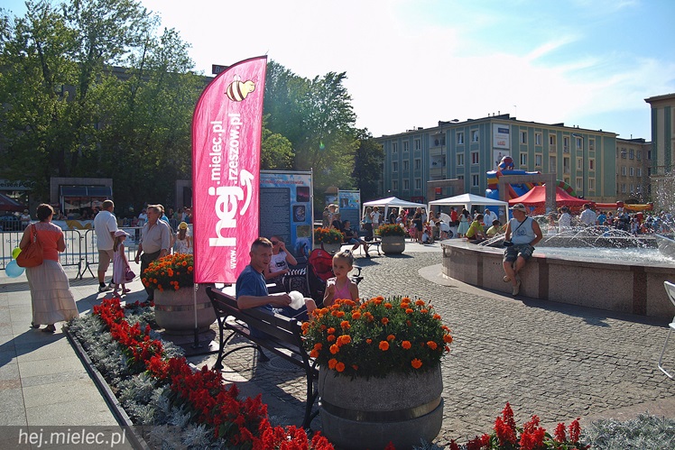 Piknik Rodzinny ?Grunt to rodzinka? CZĘŚĆ 2 - przegląd piknikowych atrakcji