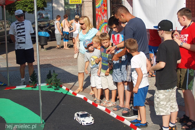 Piknik Rodzinny ?Grunt to rodzinka? CZĘŚĆ 2 - przegląd piknikowych atrakcji