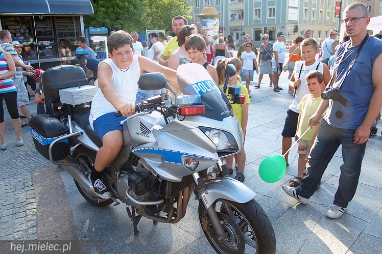 Piknik Rodzinny ?Grunt to rodzinka? CZĘŚĆ 2 - przegląd piknikowych atrakcji