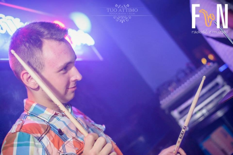 Dancing Night z zespołem FUN w Papillon Club. Impreza 27 lipca