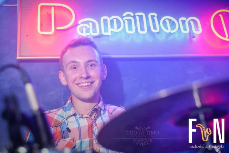 Dancing Night z zespołem FUN w Papillon Club. Impreza 27 lipca