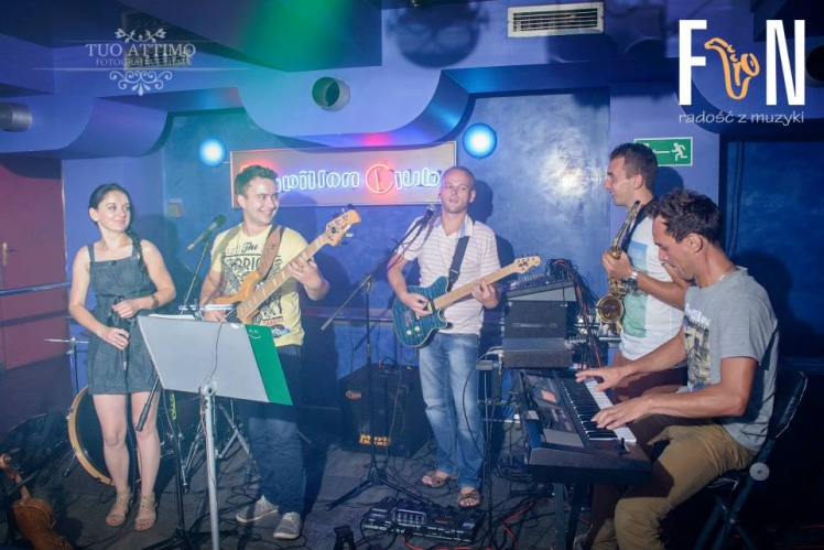 Dancing Night z zespołem FUN w Papillon Club. Impreza 27 lipca
