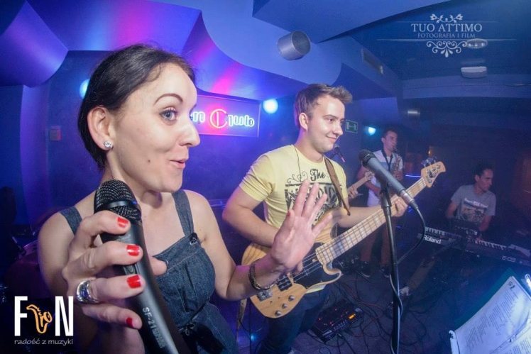 Dancing Night z zespołem FUN w Papillon Club. Impreza 27 lipca